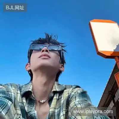 姬铃含